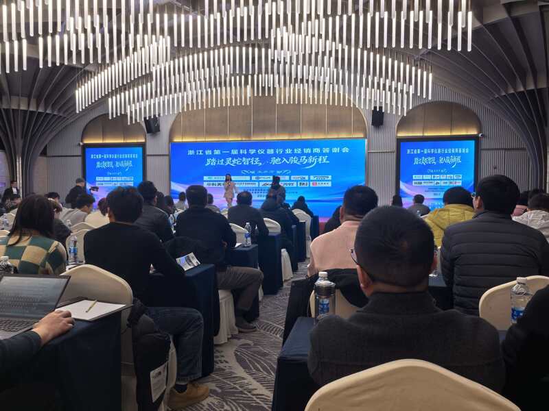 4258087ab63fbc516b001f95c15a1106